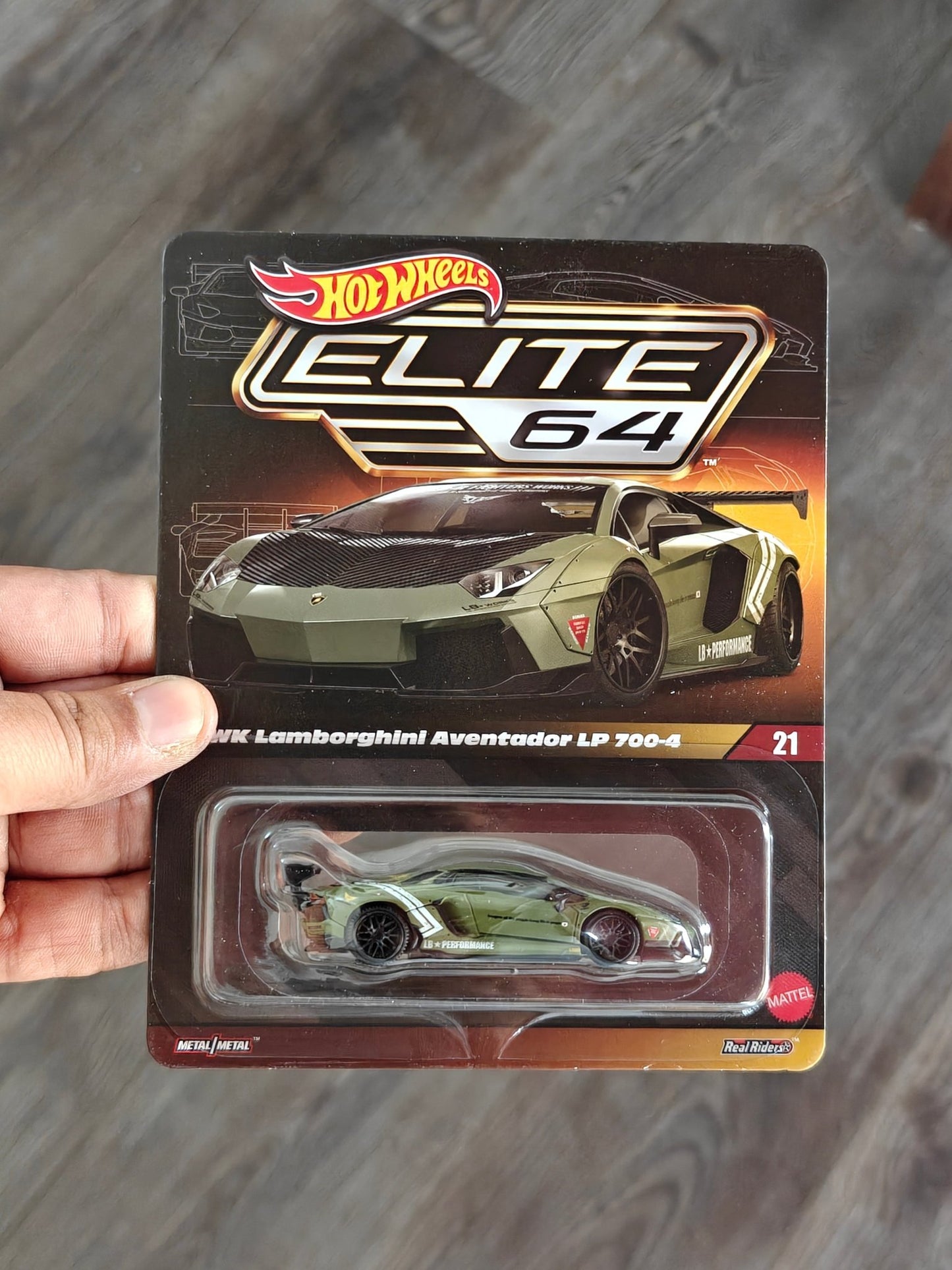 Elite64 Hot Wheels LBWK Lamborghini Aventador LP 700 - 4 - Green (Imported) - Kinder Logs