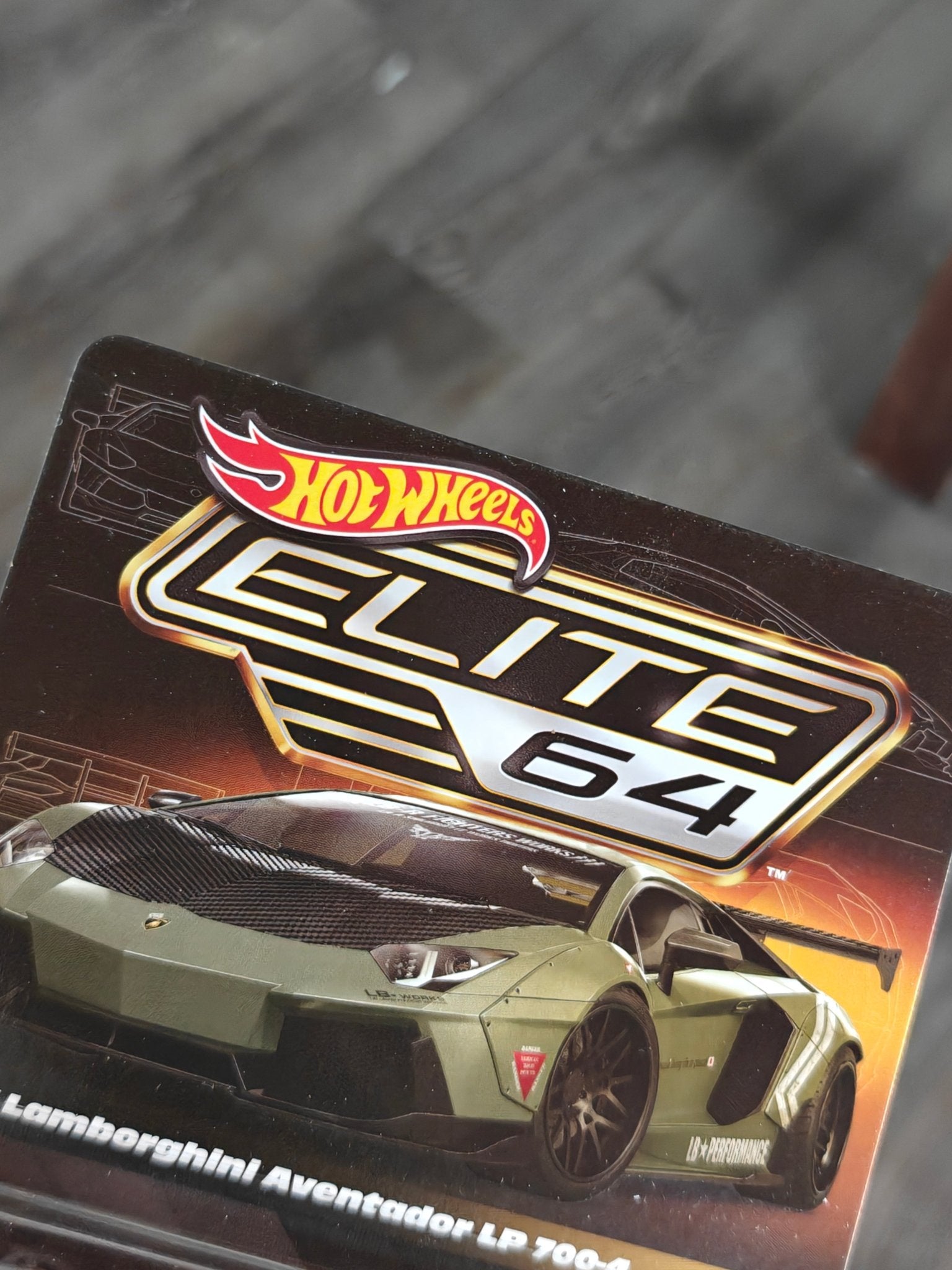 Elite64 Hot Wheels LBWK Lamborghini Aventador LP 700 - 4 - Green (Imported) - Kinder Logs