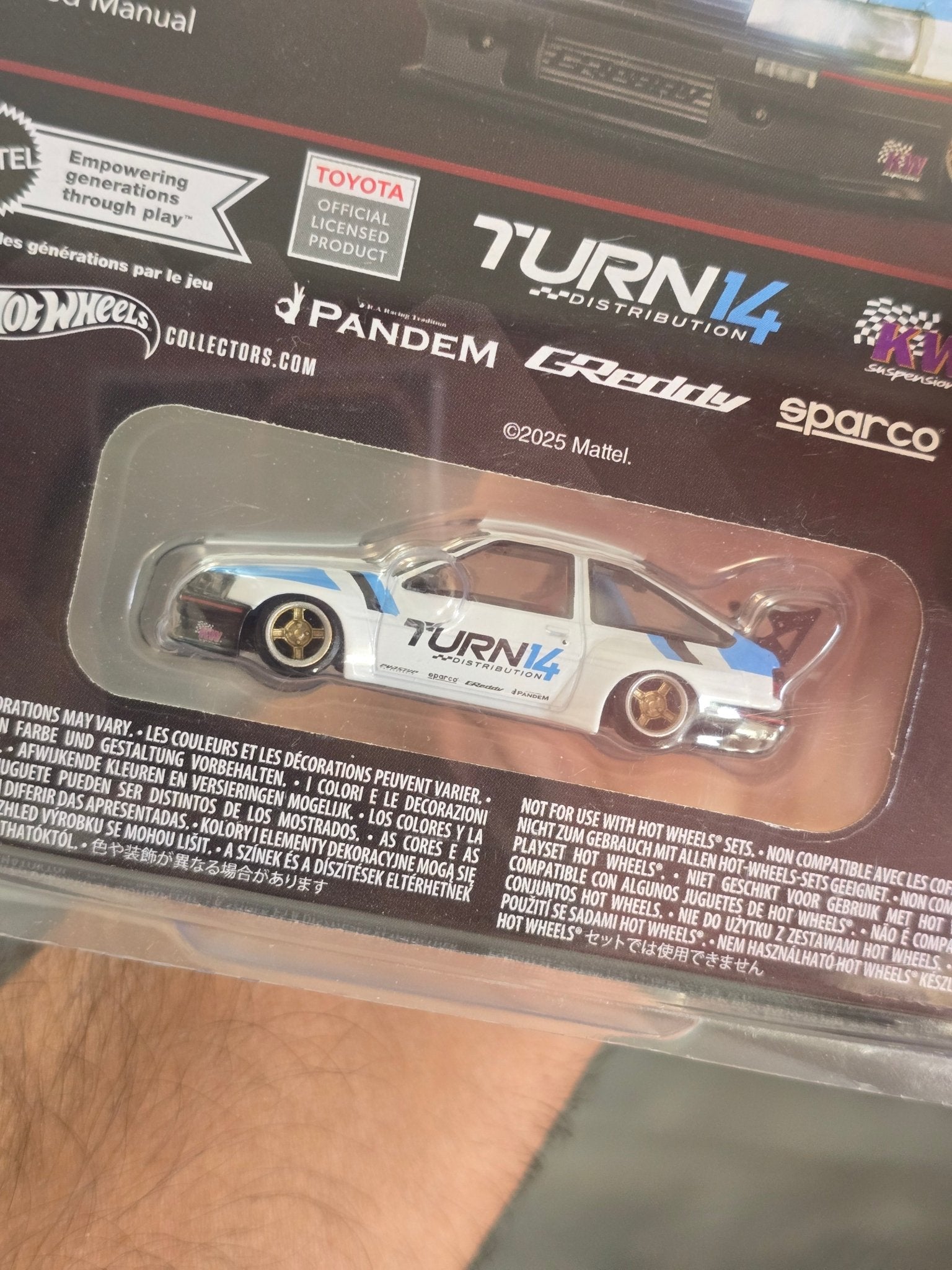 Elite64 Hot Wheels Toyota Corolla Levin AE86 Custom (Imported) - Kinder Logs