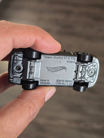 Fast & Furious Hot Wheels Nissan Skyline GT - R R32 (Uncarded - New) - Kinder Logs