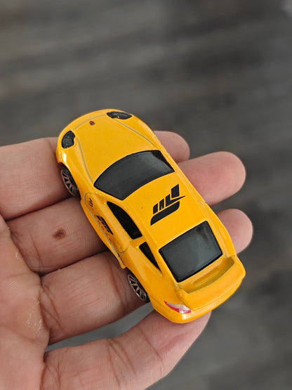 FORZA Hot Wheels Porsche 911 GT3 (Uncarded - New) - Kinder Logs