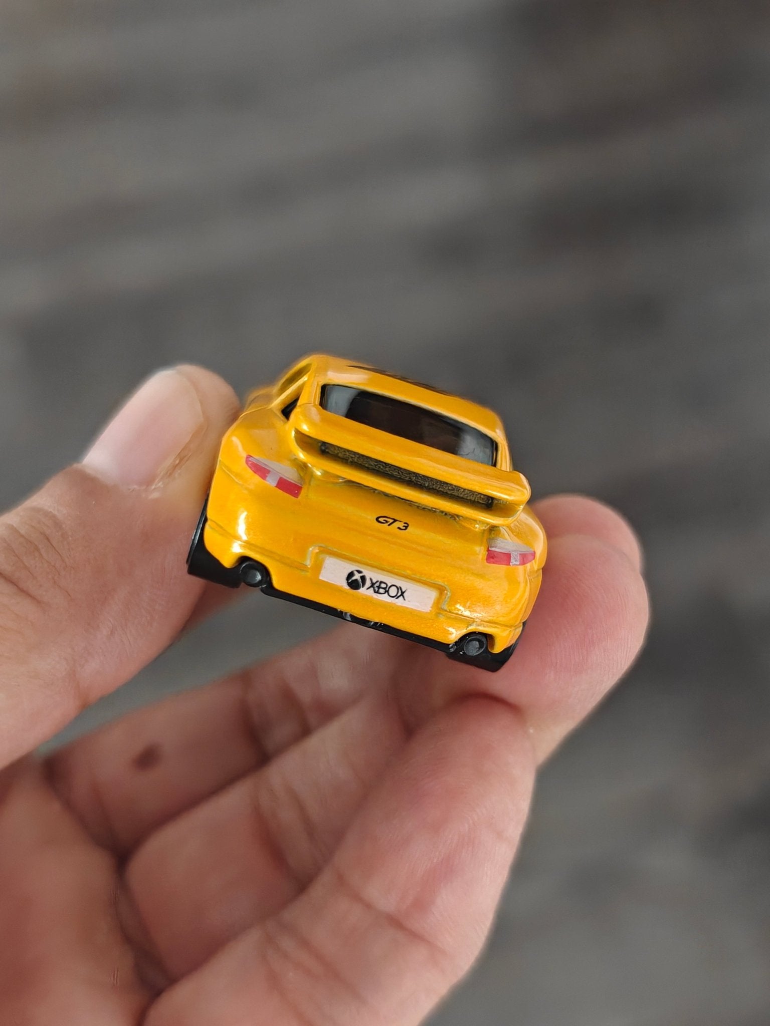 FORZA Hot Wheels Porsche 911 GT3 (Uncarded - New) - Kinder Logs