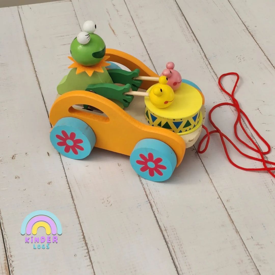 Froggy Pull Along Wooden Toy For Toddlers - Kinder Logs