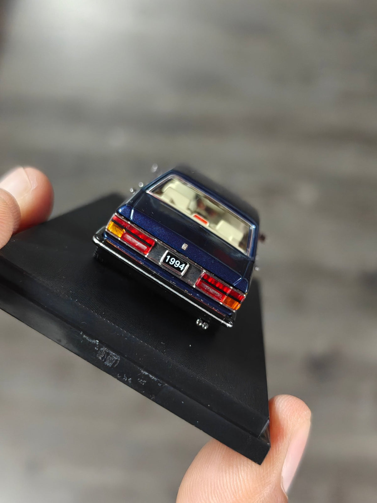GFCC 1994 Rolls-Royce Silver Spur III - Blue (Open Box) - Kinder Logs