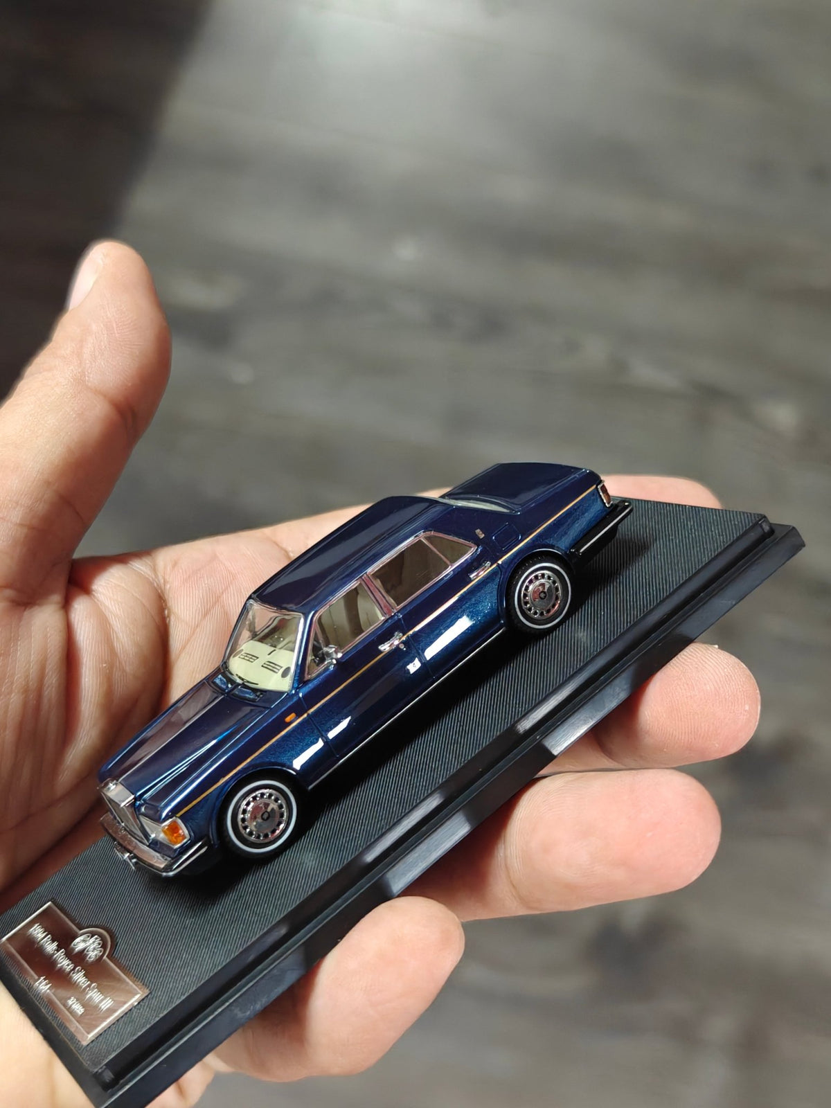 GFCC 1994 Rolls-Royce Silver Spur III - Blue (Open Box) - Kinder Logs