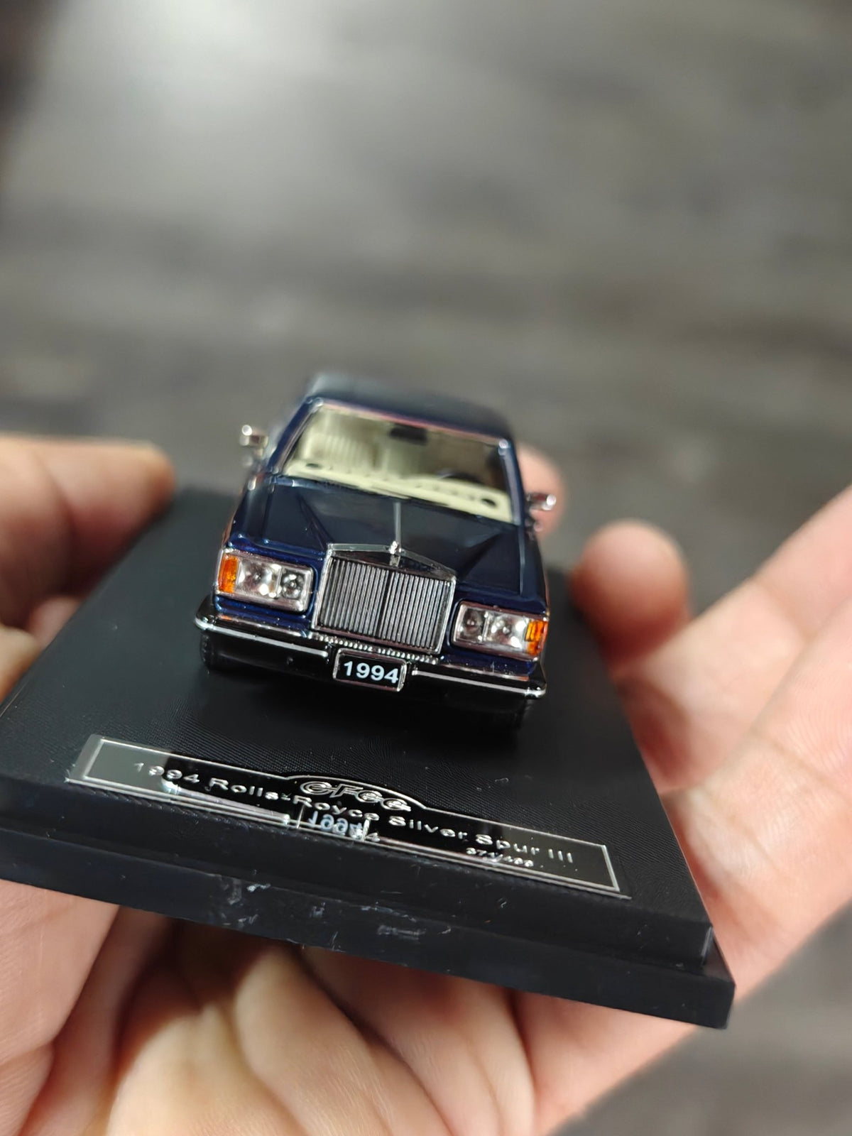 GFCC 1994 Rolls-Royce Silver Spur III - Blue (Open Box) - Kinder Logs