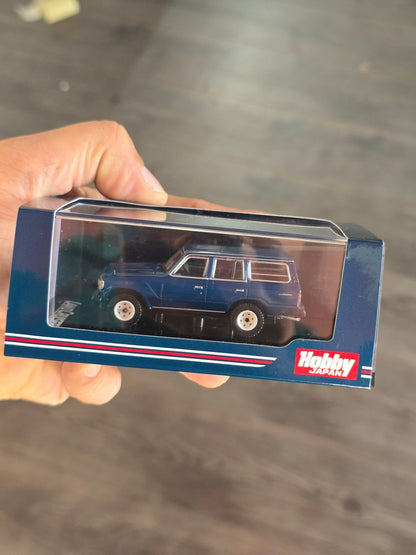 Hobby Japan 1981 Toyota Land Cruiser 60 GX (Broken Side Mirrors) - Kinder Logs