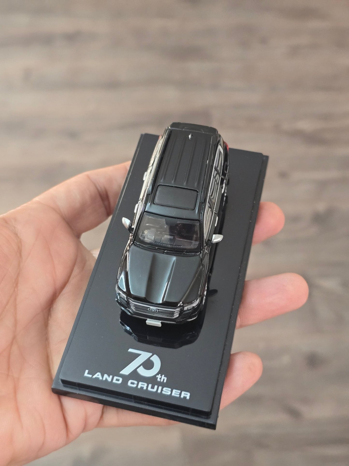 Hobby Japan 70th Toyota Land Cruiser ZX JA300W (Black) - Kinder Logs