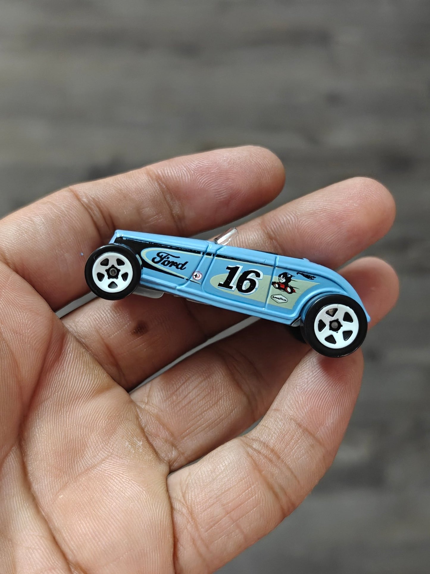 Hot Wheels 1933 Ford Lo Boy - Blue (Uncarded - New) - Kinder Logs