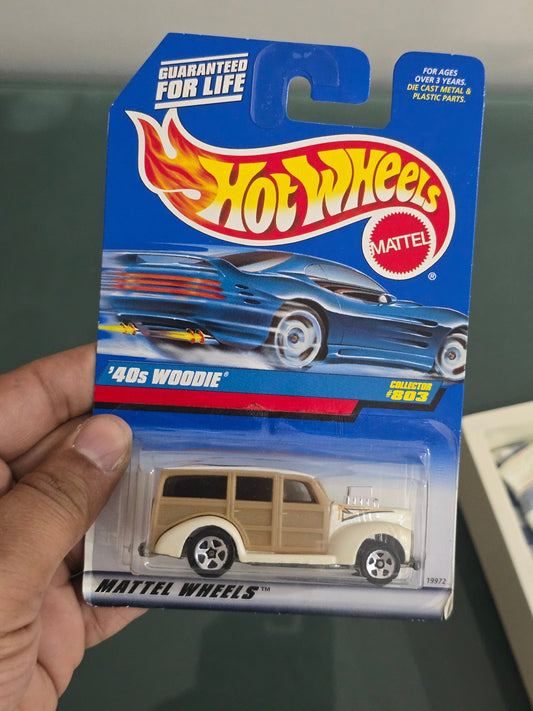 Hot Wheels 1940s Woodie - Collector #803 - Kinder Logs