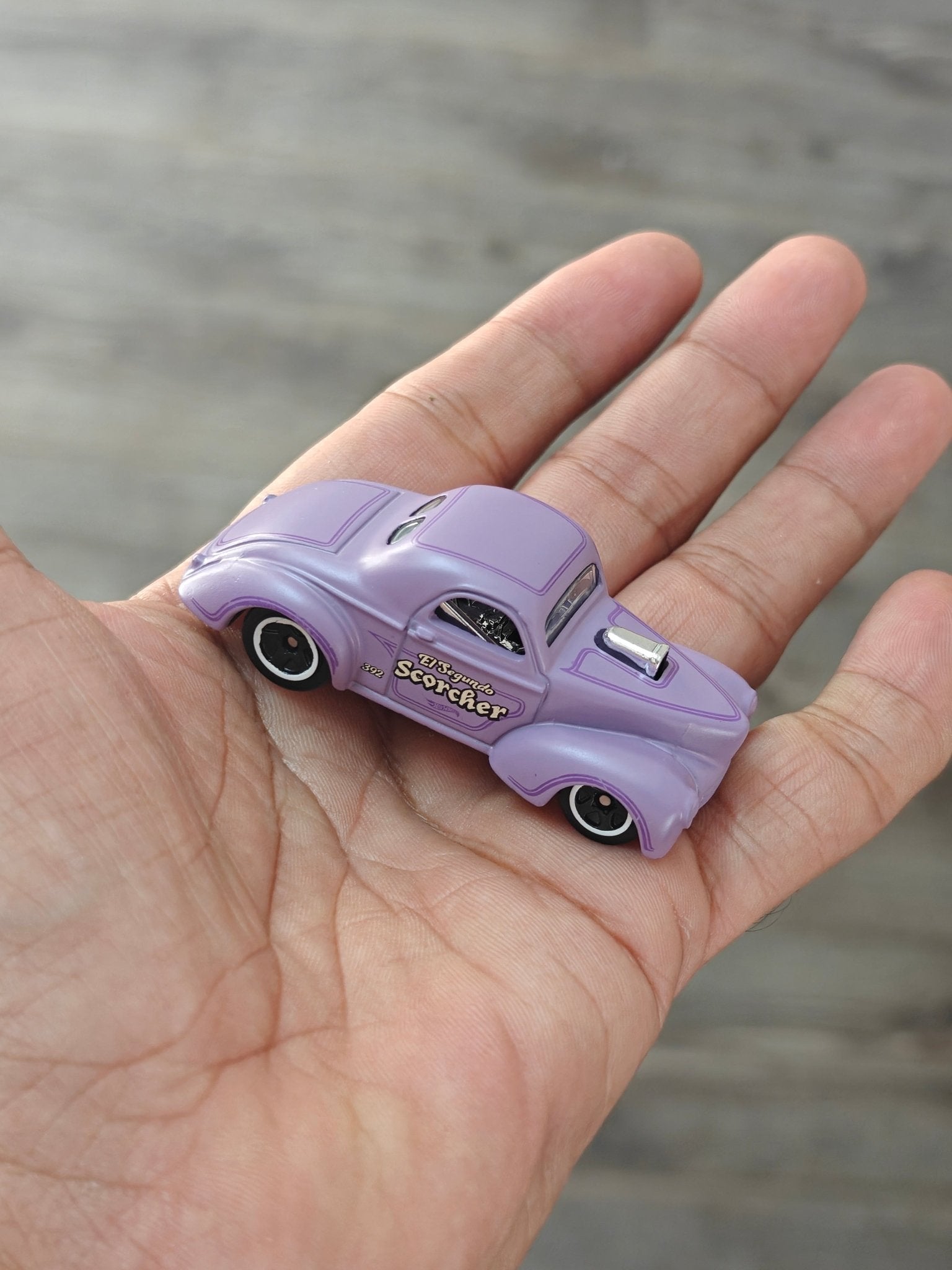 Hot Wheels 1941 Willys - Purple (Uncarded - New) - Kinder Logs