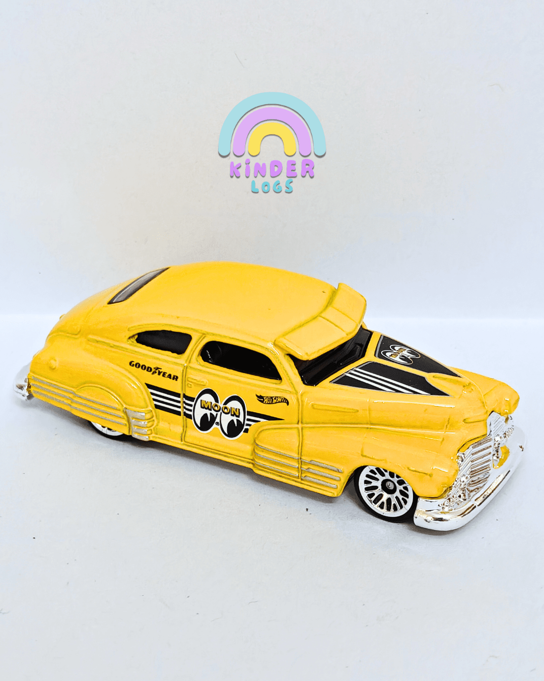 Hot Wheels 1947 Chevy Fleetline Moon Eyes - Yellow (Uncarded - New) - Kinder Logs