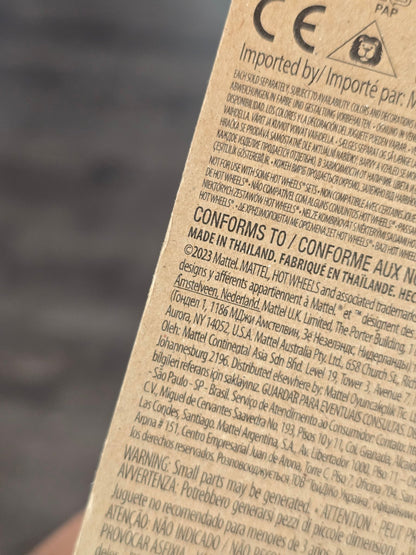 Hot Wheels 1950 Chevy Fleetline Dominic Toretto Edition (Imported) - Kinder Logs