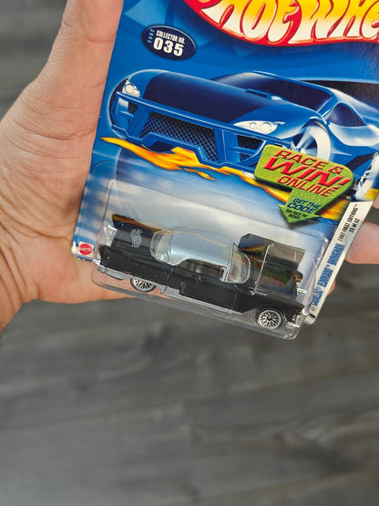Hot Wheels 1957 Cadillac Eldorado Brougham - Collector No. 035 (Rare 2001 Card) - Kinder Logs