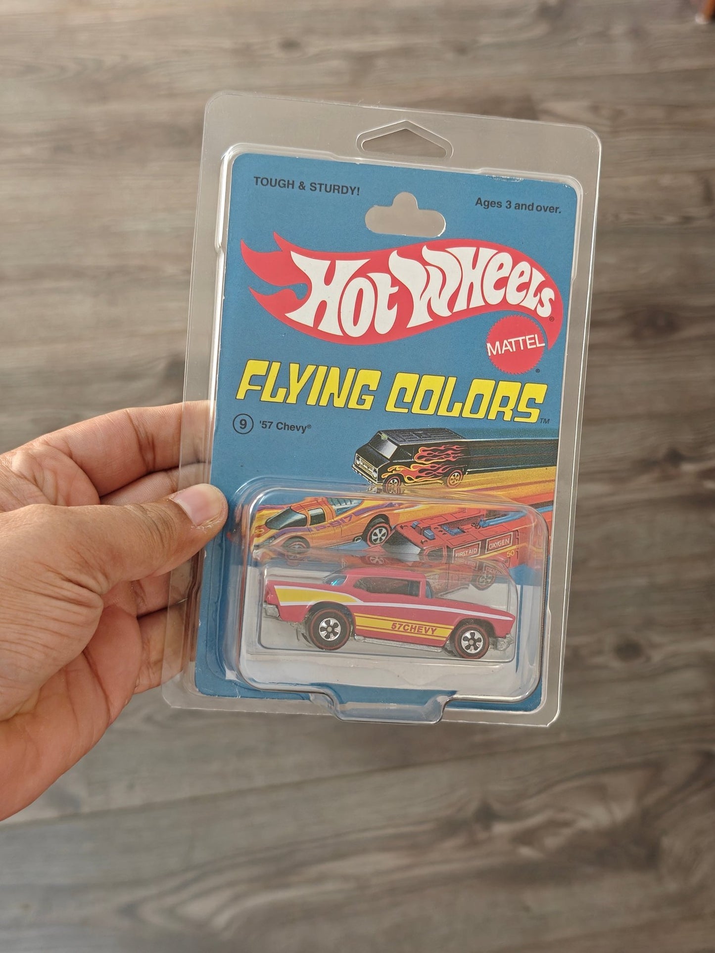 Hot Wheels 1957 Chevy "Flying Colors" (Imported) - Kinder Logs