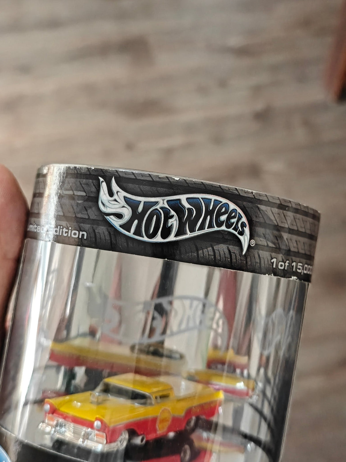 Hot Wheels 1957 Ford Ranchero Shell Oil Car (Imported) - Kinder Logs
