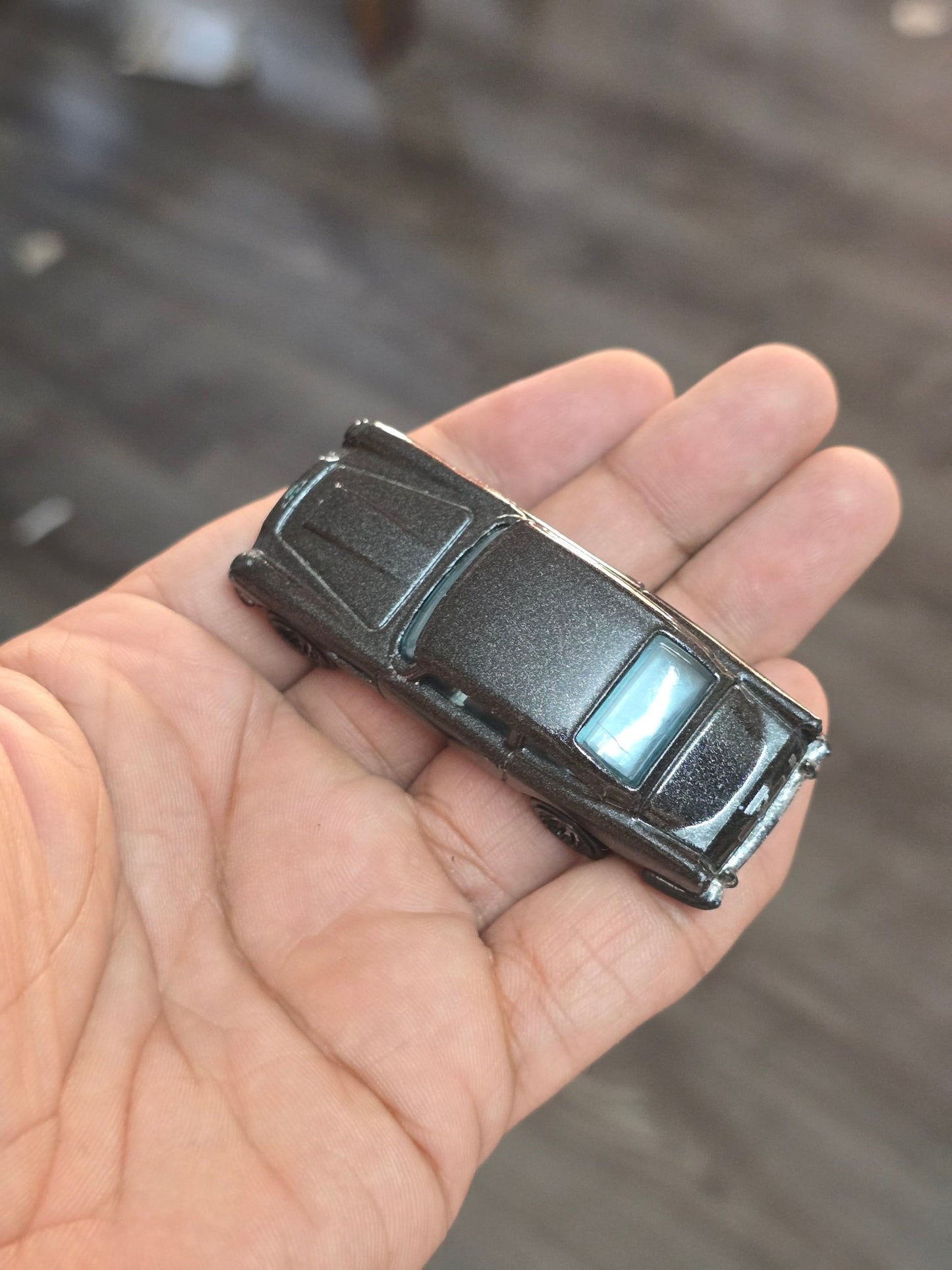 Hot Wheels 1963 Aston Martin DB5 - Black (Pre - Owned) - Kinder Logs