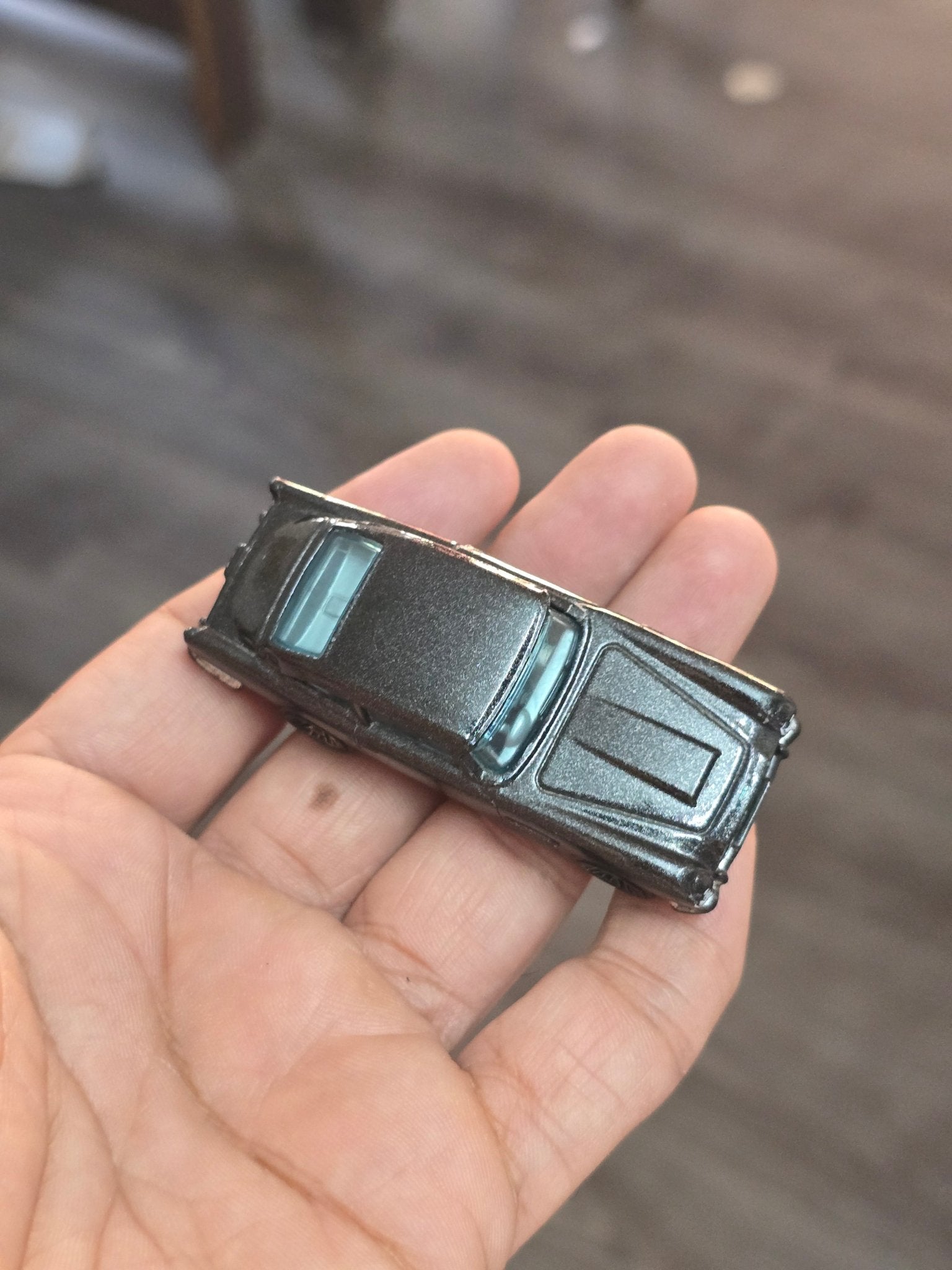 Hot Wheels 1963 Aston Martin DB5 - Black (Pre - Owned) - Kinder Logs