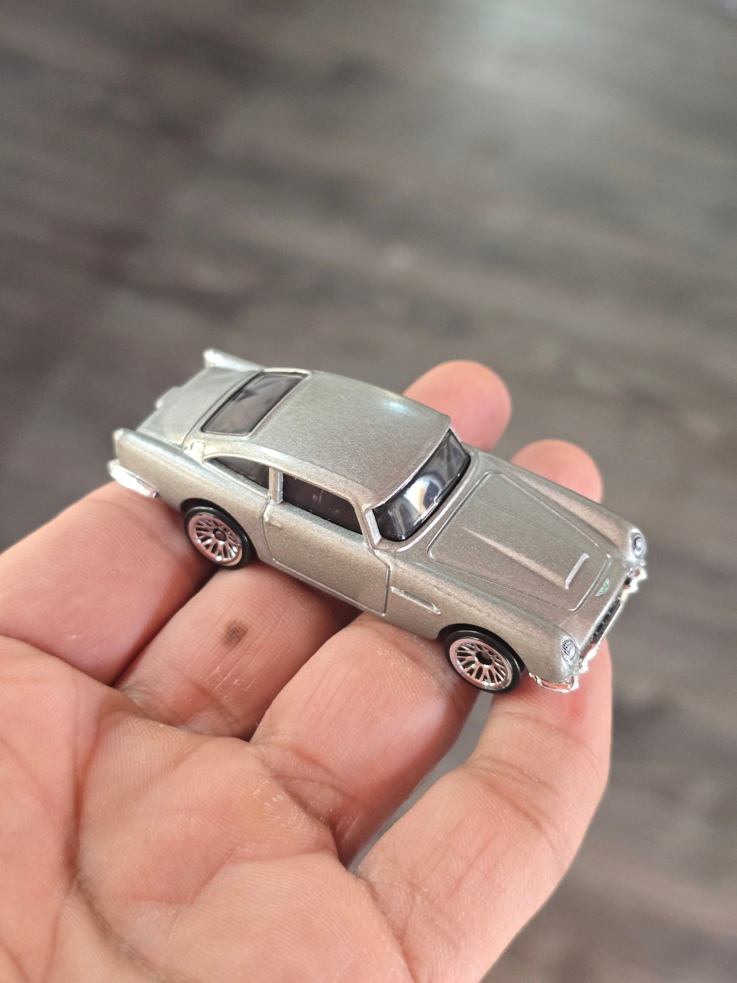 Hot Wheels 1963 Aston Martin DB5 - Fast And Furious (Uncarded - New) - Kinder Logs