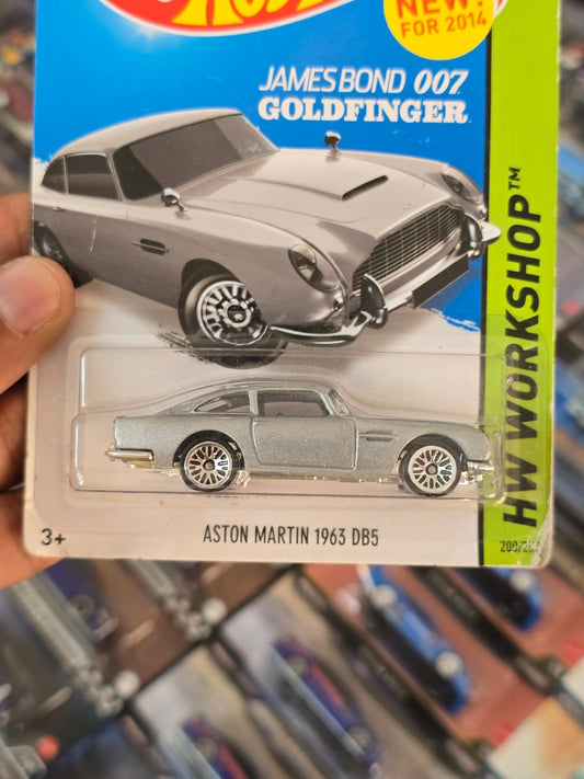 Hot Wheels 1963 Aston Martin DB5 - James Bond 007 Goldfinger - Kinder Logs