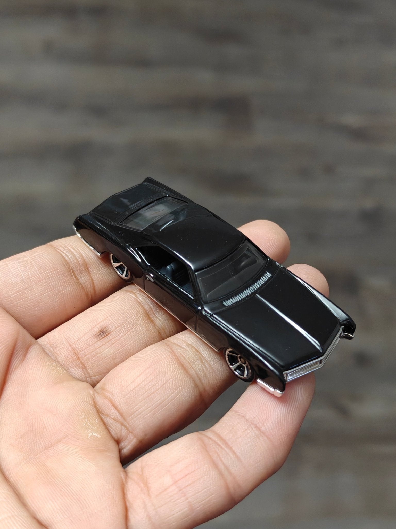 Hot Wheels 1966 Buick Riviera - Black (Uncarded - New) - Kinder Logs