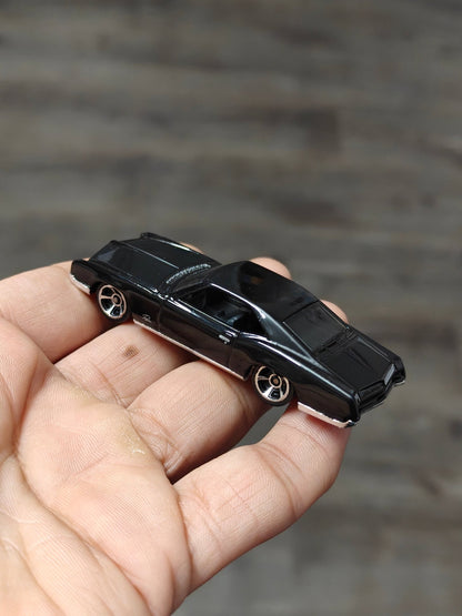Hot Wheels 1966 Buick Riviera - Black (Uncarded - New) - Kinder Logs