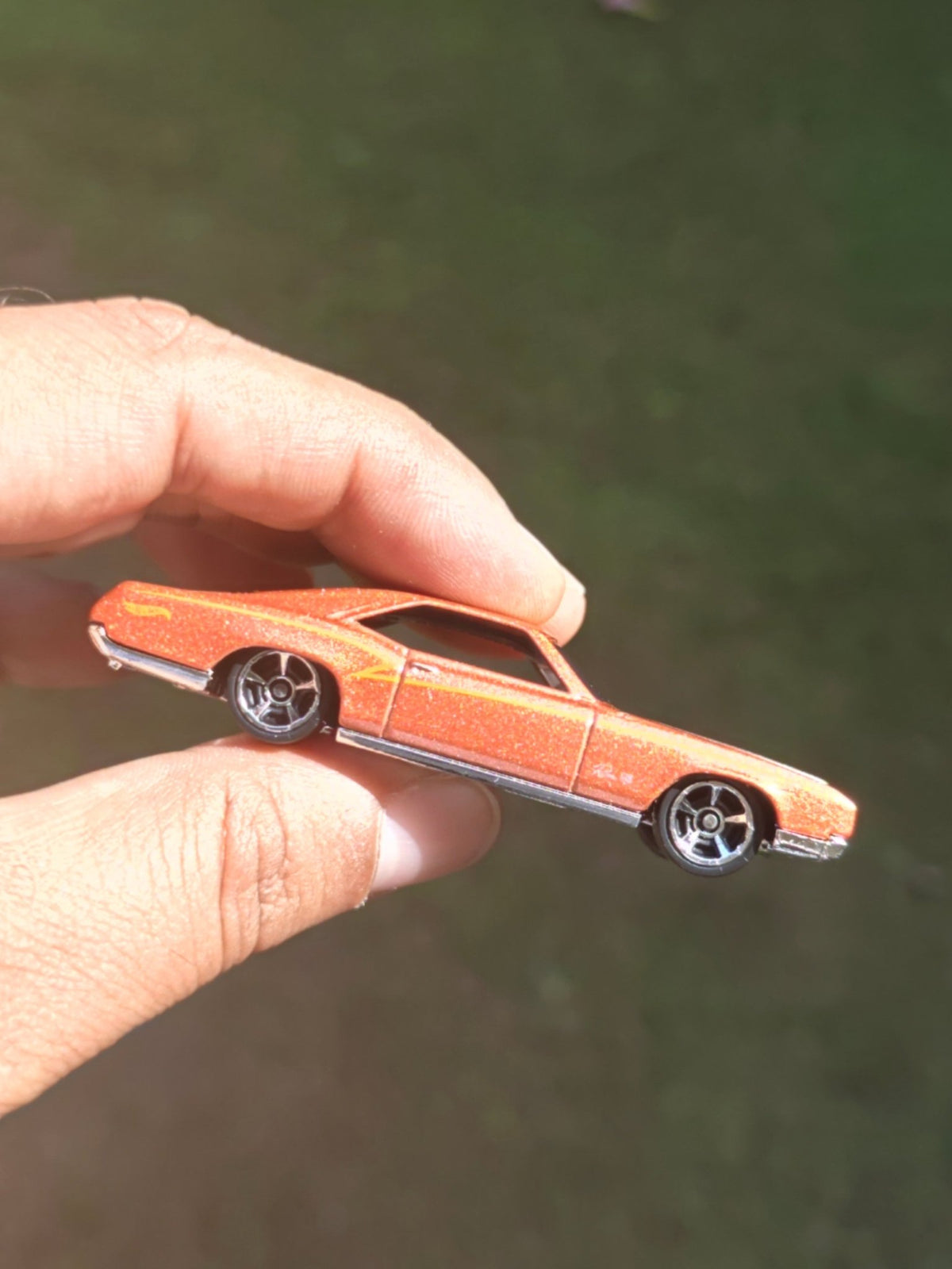 Hot Wheels 1966 Buick Riviera - Rust (Uncarded - New) - Kinder Logs