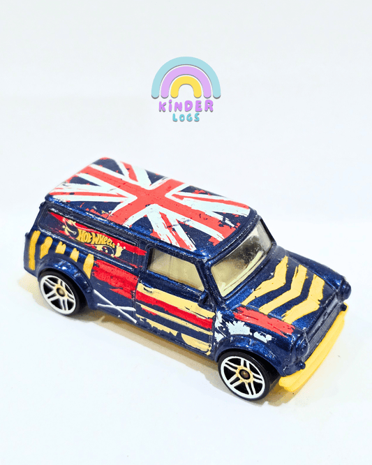 Hot Wheels 1967 Austin Mini Van W6636 - Blue (Used Car) - Kinder Logs