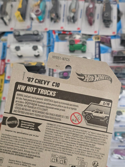 Hot Wheels 1967 Chevy C10 - Black (Imported) - Kinder Logs