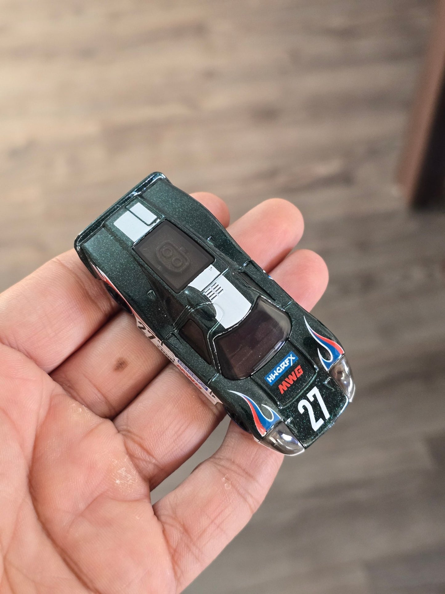 Hot Wheels 1967 Ford GT40 MKIV - Dark Green (Uncarded - New) - Kinder Logs