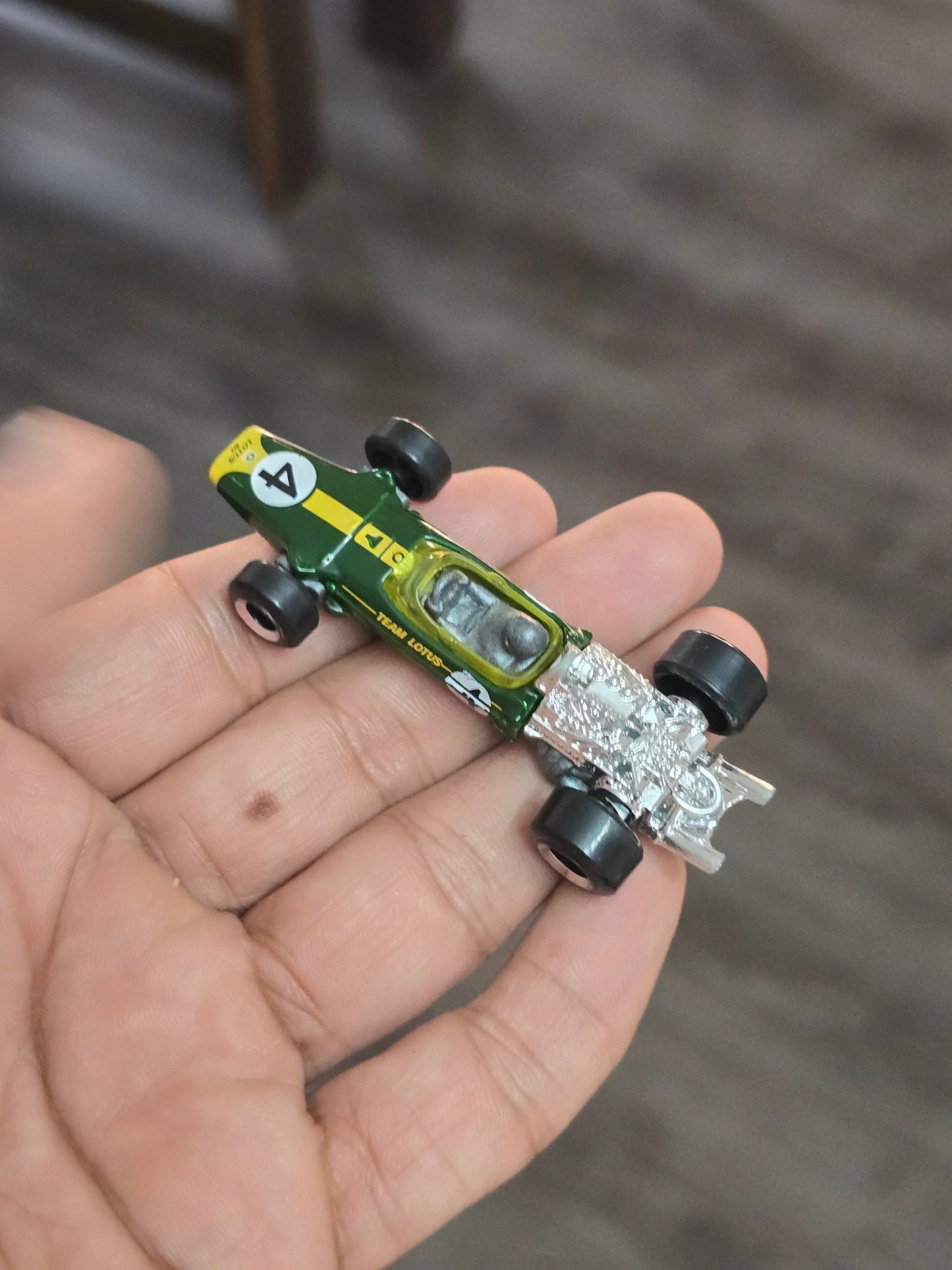 Hot Wheels 1967 Lotus Type 49 - Number 4 (Uncarded - New) - Kinder Logs