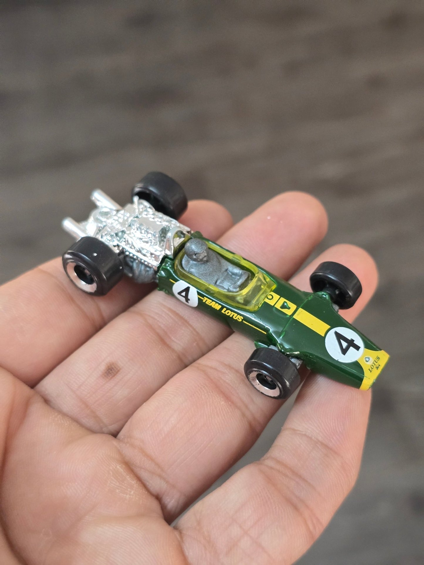 Hot Wheels 1967 Lotus Type 49 - Number 4 (Uncarded - New) - Kinder Logs