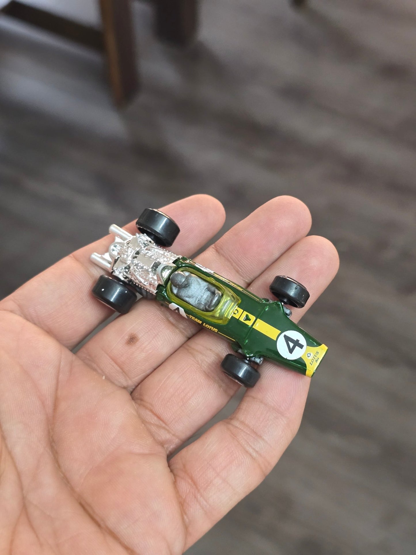 Hot Wheels 1967 Lotus Type 49 - Number 4 (Uncarded - New) - Kinder Logs