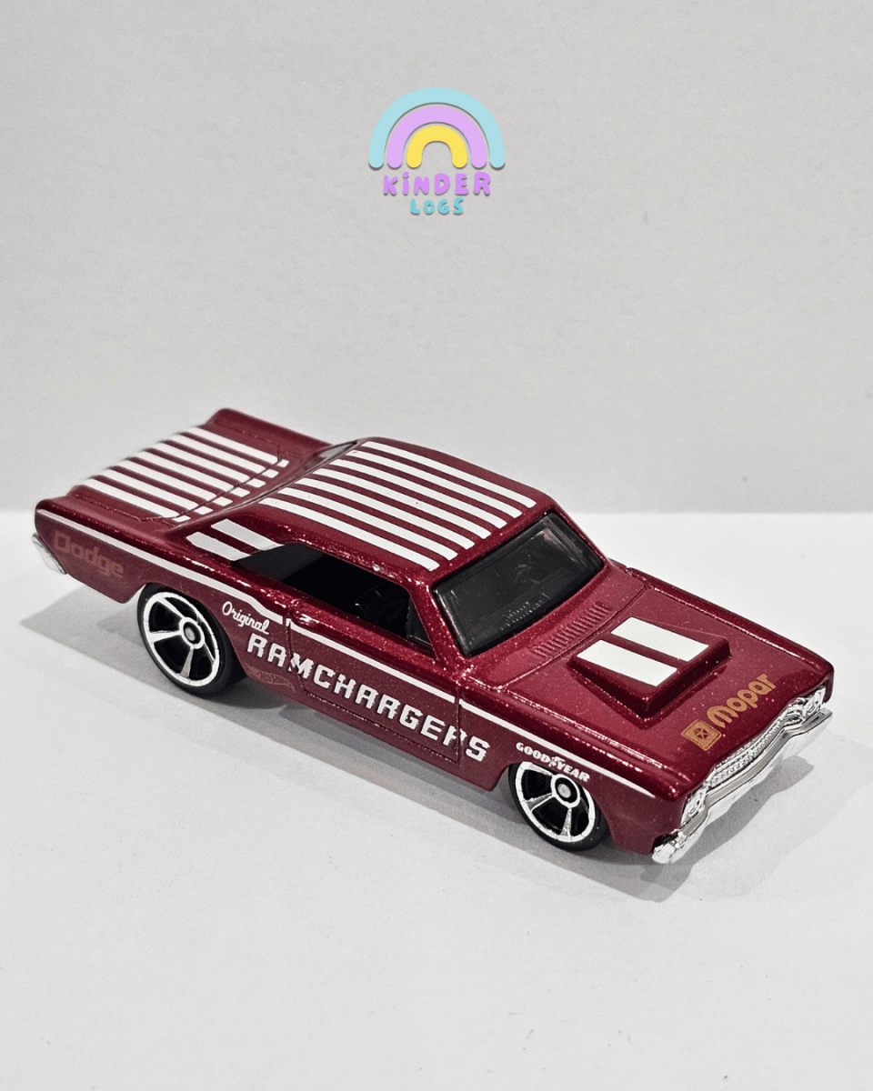 Hot Wheels 1968 Dodge Dart (Uncarded) - Kinder Logs