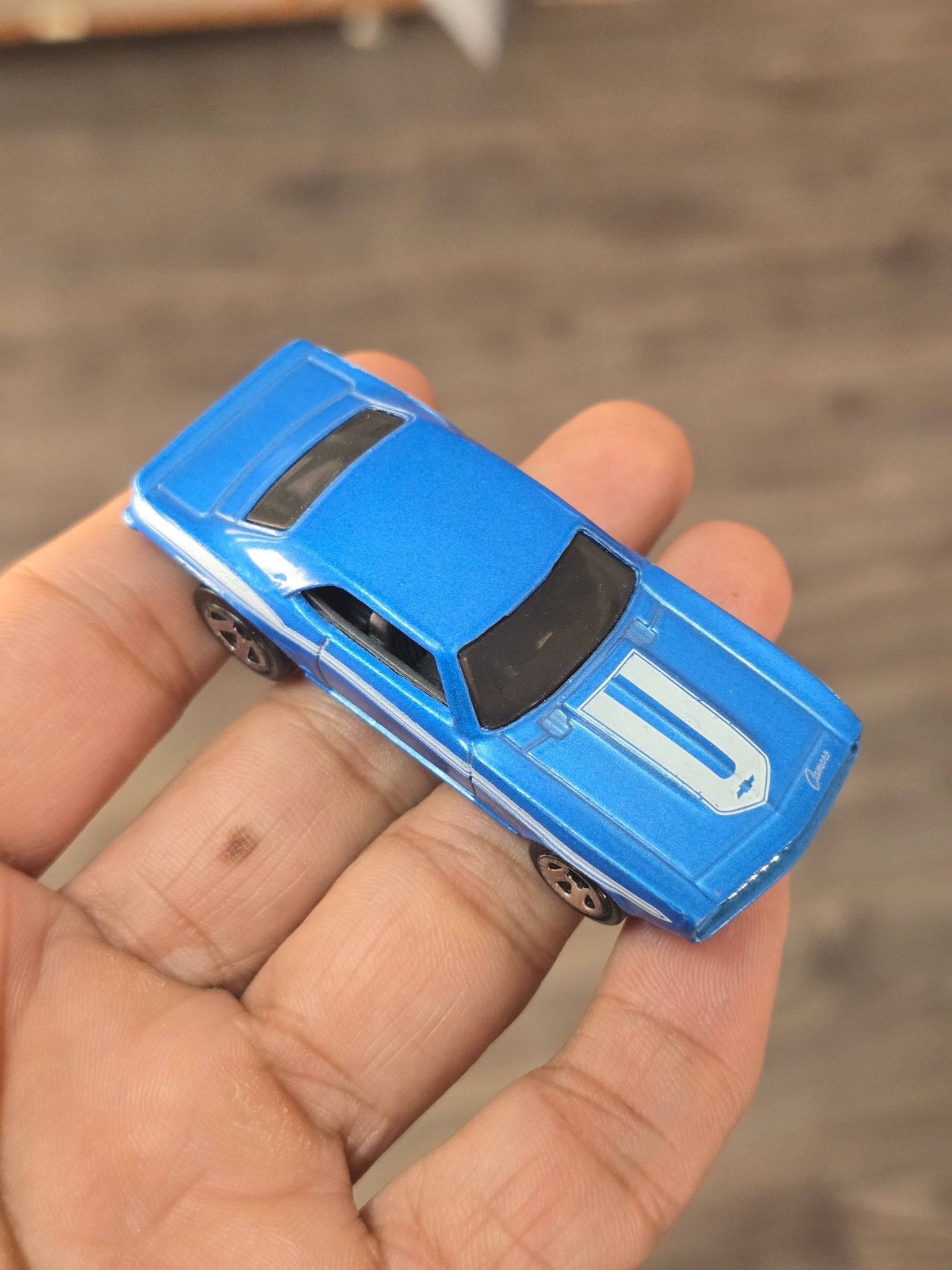 Hot Wheels 1969 Chevrolet Camaro (Pre - Owned) - Kinder Logs