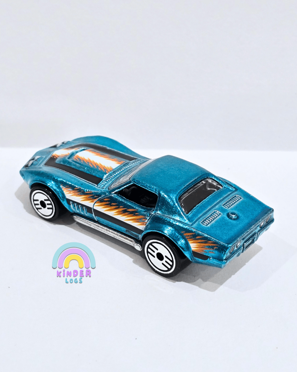 Hot Wheels 1969 COPO Corvette - Ultra Hots (Uncarded) - Kinder Logs