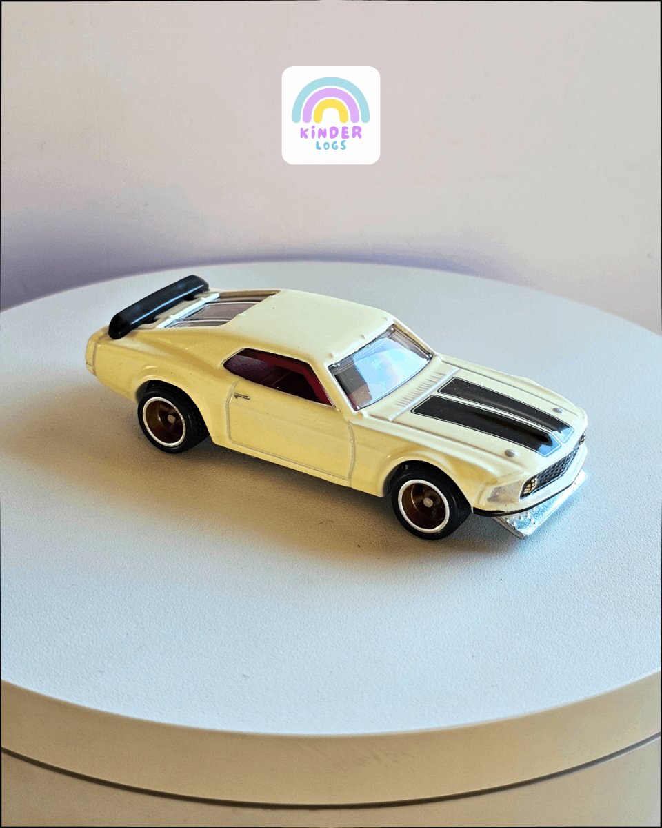 Hot Wheels 1969 Ford Mustang Boss 302 (Uncarded) - Kinder Logs