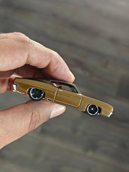 Hot Wheels 1969 Ford Torino Talladega F&F (Uncarded - New) - Kinder Logs