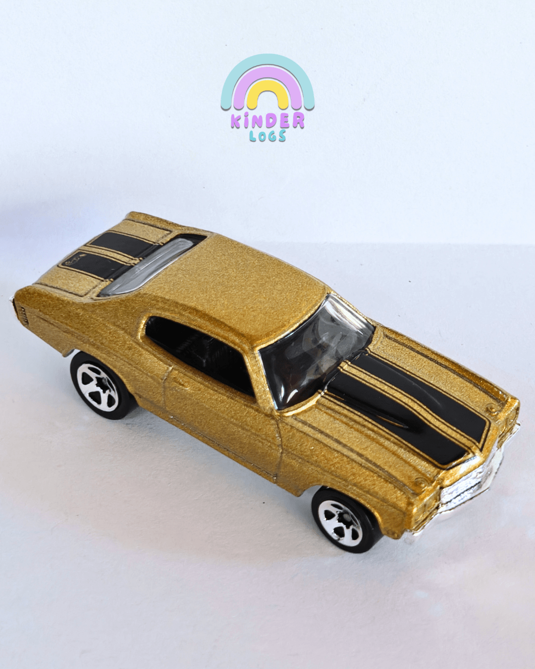 Hot Wheels 1970 Chevrolet Chevelle SS - Gold (Uncarded - New) - Kinder Logs