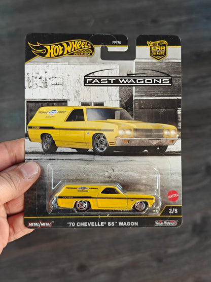 Hot Wheels 1970 Chevy Chevelle SS Wagon - Fast Wagons (Imported) - Kinder Logs