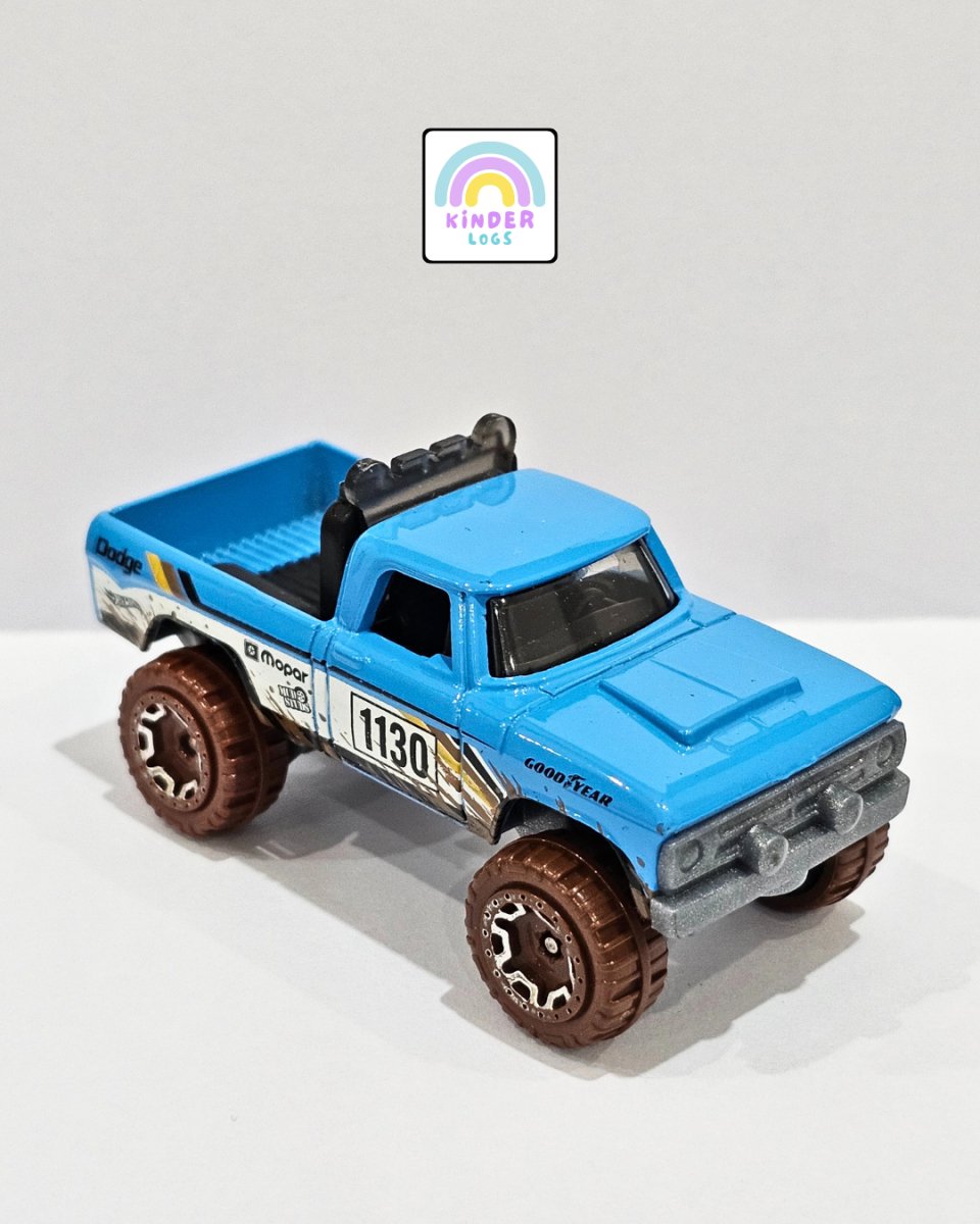 Hot Wheels 1970 Dodge Power Wagon (Uncarded) - Kinder Logs