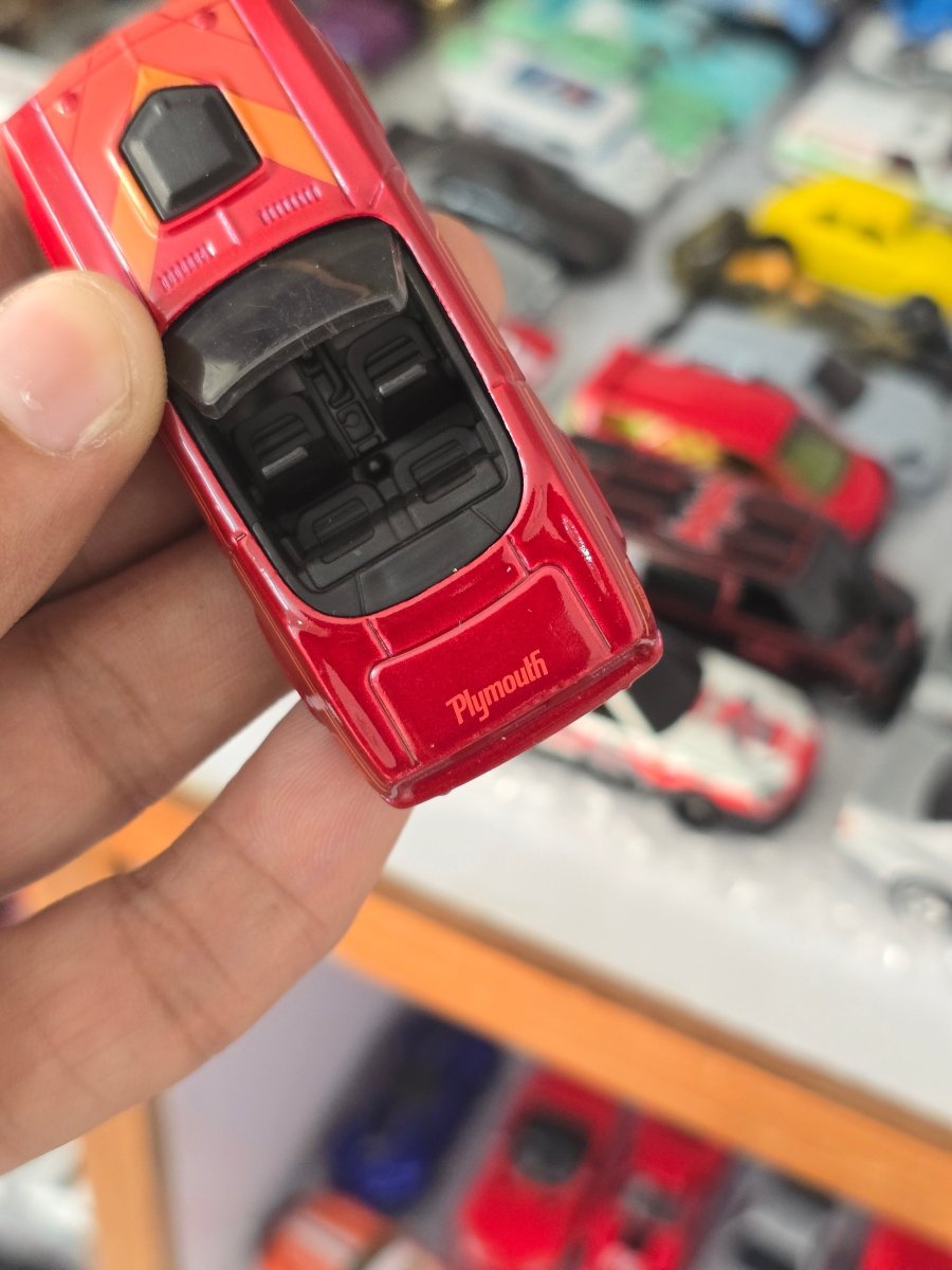 Hot Wheels 1970 Plymouth Barracuda - Red (Uncarded) - Kinder Logs