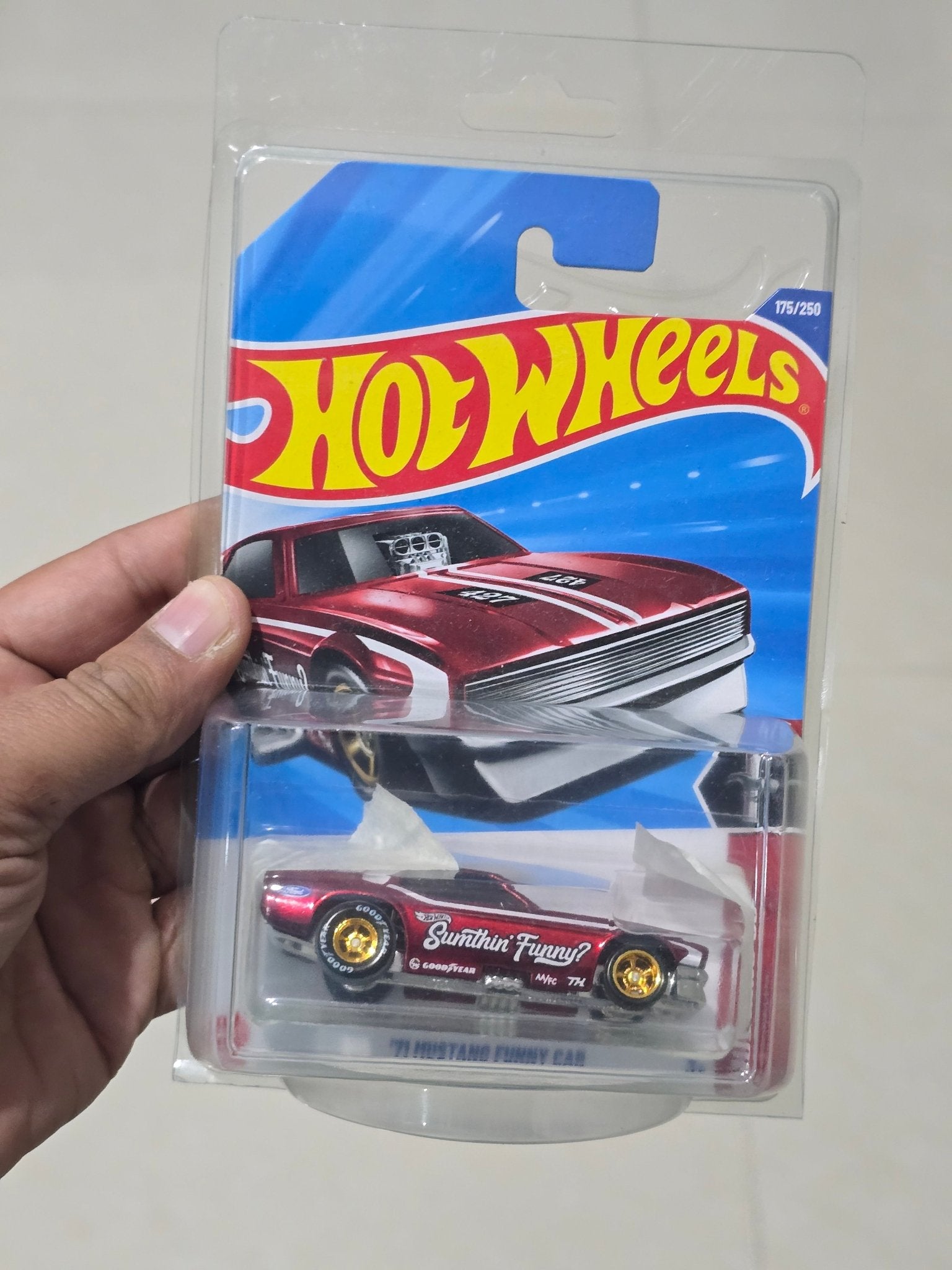 Hot Wheels 1971 Ford Mustang Funny Car Super Treasure Hunt (STH) - Kinder Logs