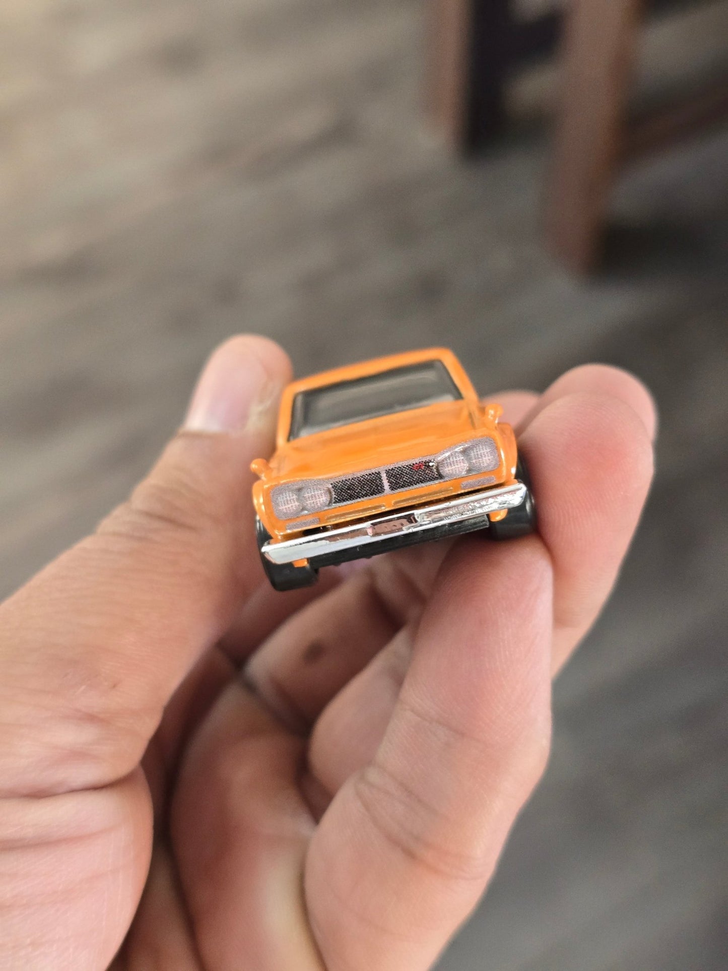 Hot Wheels 1971 Nissan Skyline HT 2000 GT - R - Orange (Uncarded - New) - Kinder Logs