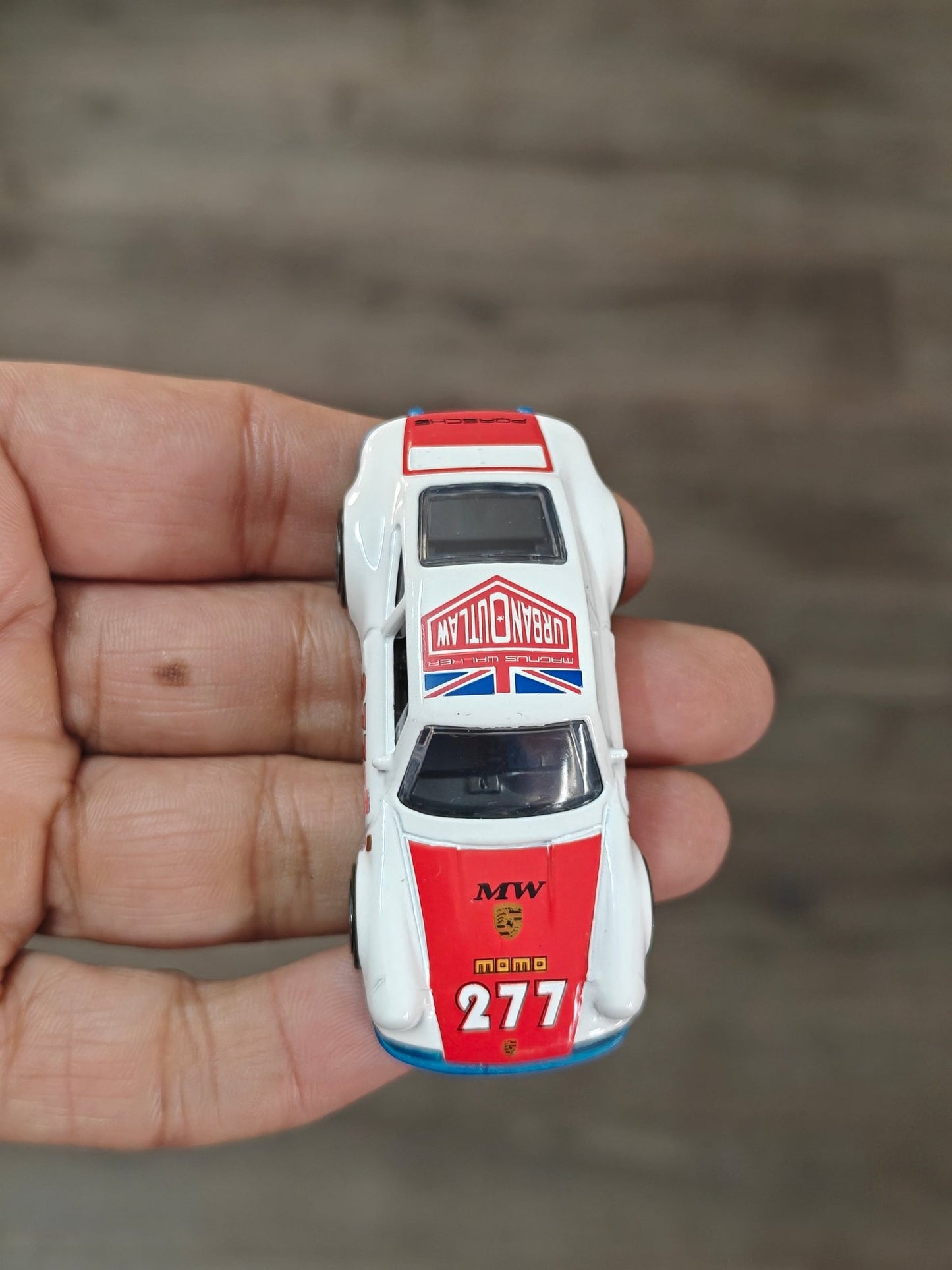 Hot Wheels 1971 Porsche 911 Urban Outlaw (Uncarded - New) - Kinder Logs
