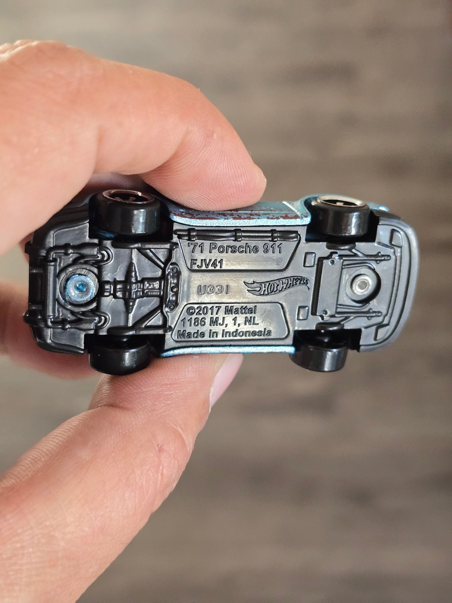 Hot Wheels 1971 Porsche 911 - Vintage Club (Uncarded - New) - Kinder Logs