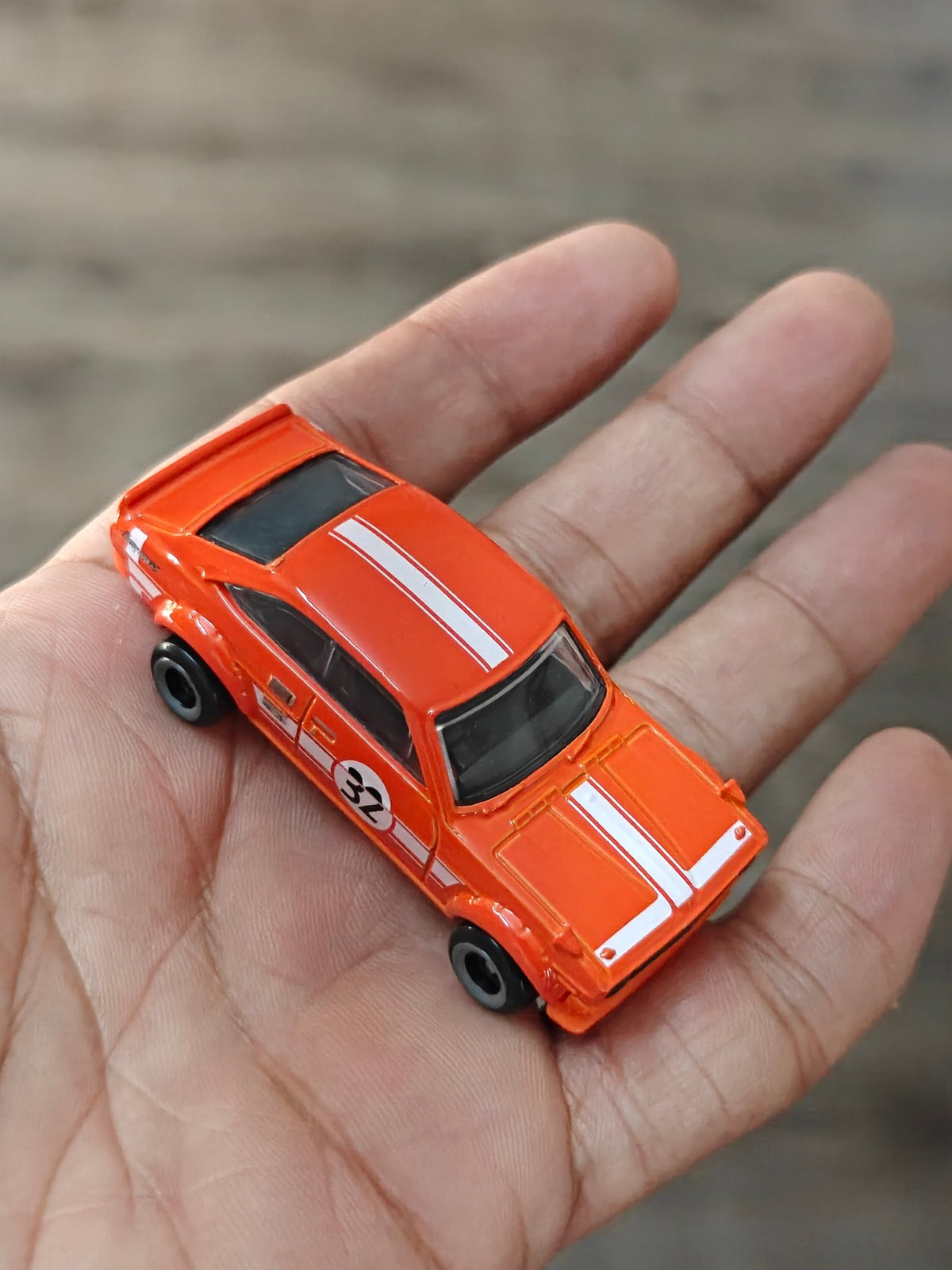 Hot Wheels 1972 Datsun Sunny Coupe (Uncarded - New) - Kinder Logs