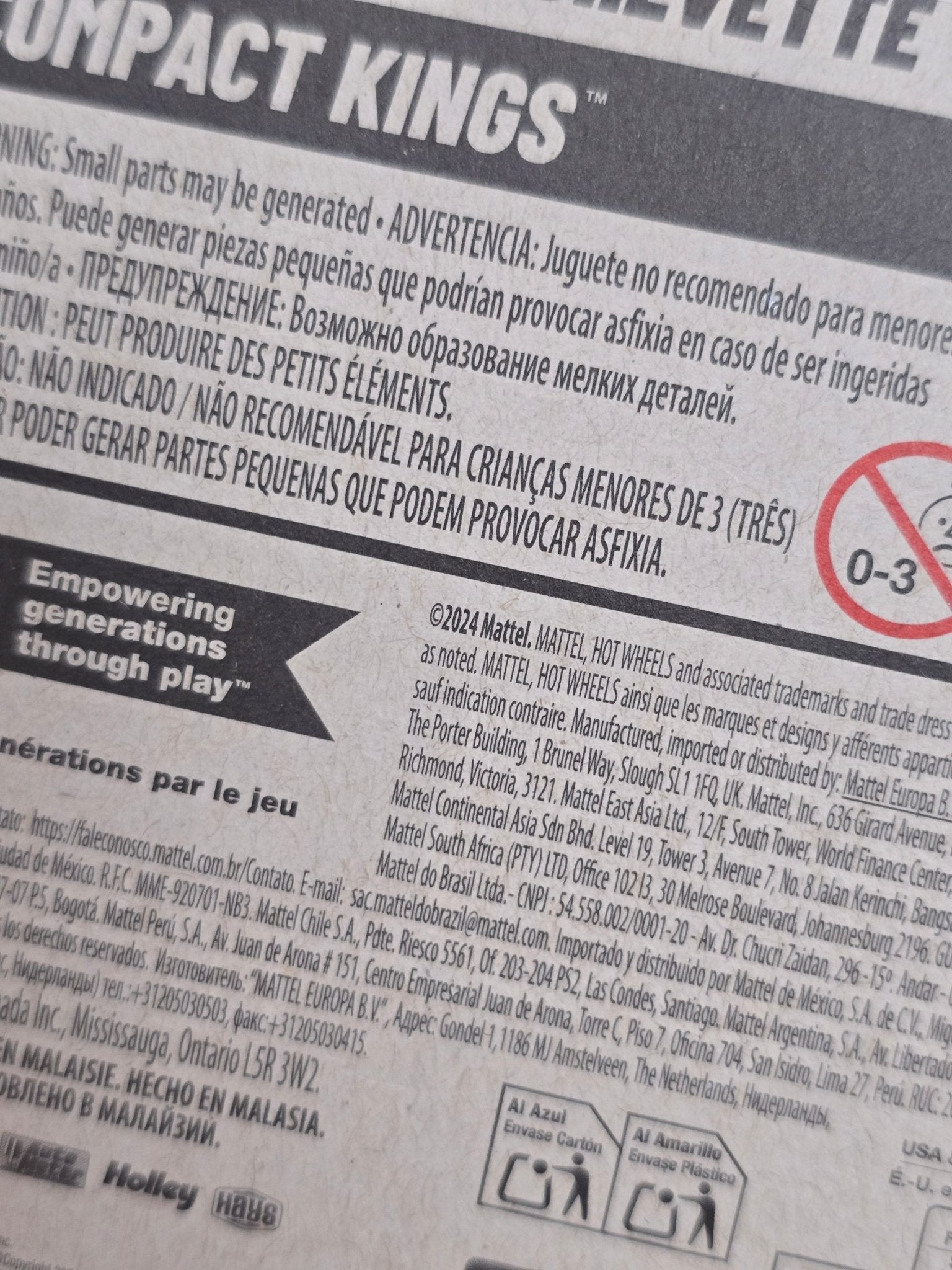 Hot Wheels 1976 Chevy Chevette - Yellow (Imported) - Kinder Logs