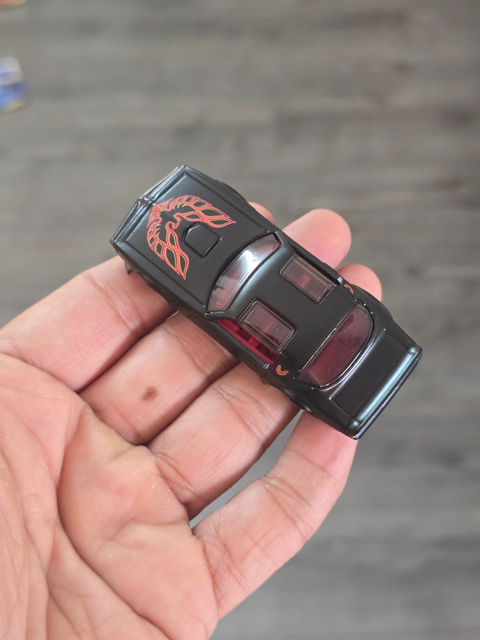 Hot Wheels 1977 Pontiac Firebird - Matte Black (Uncarded - New) - Kinder Logs