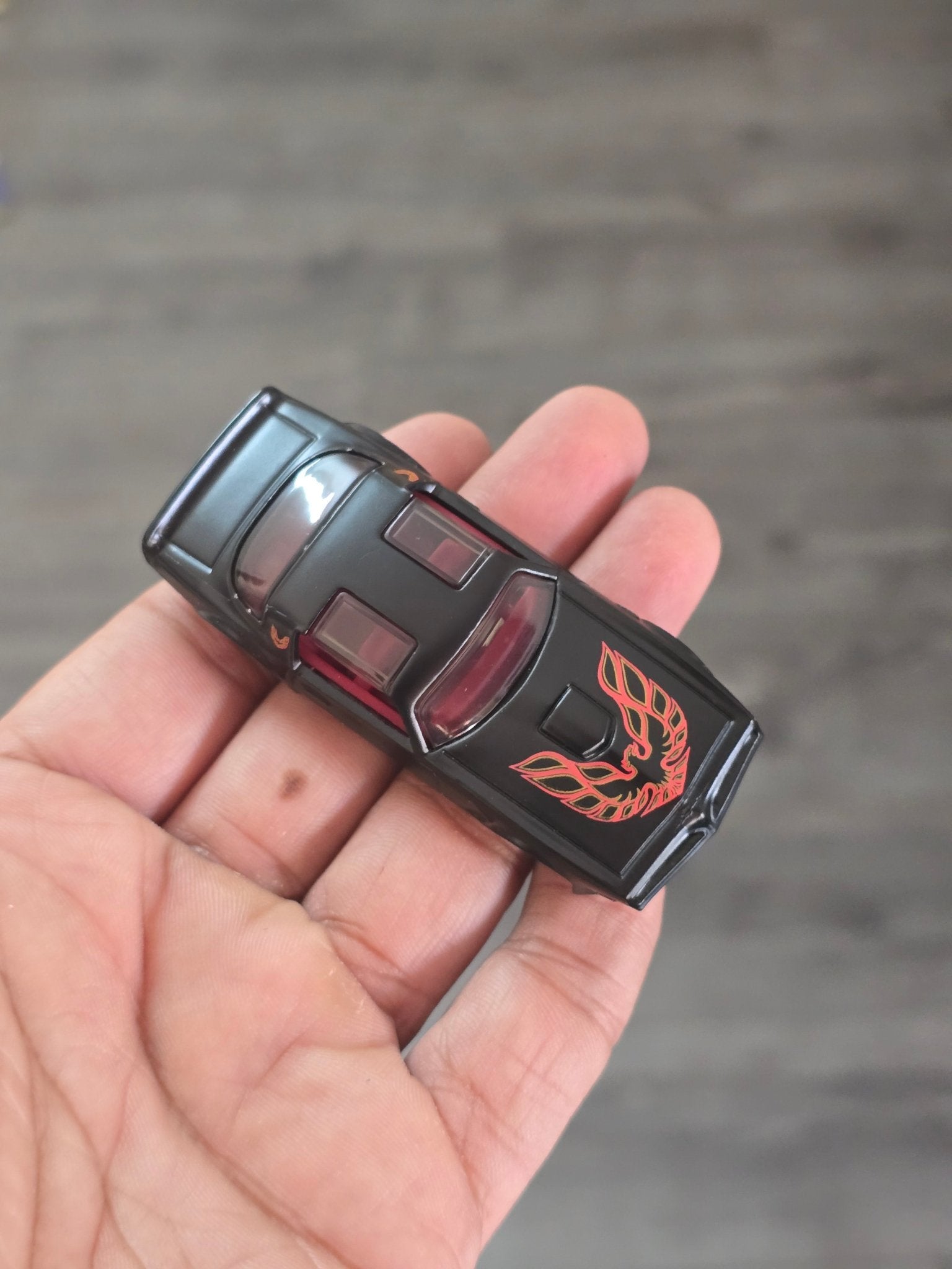 Hot Wheels 1977 Pontiac Firebird - Matte Black (Uncarded - New) - Kinder Logs